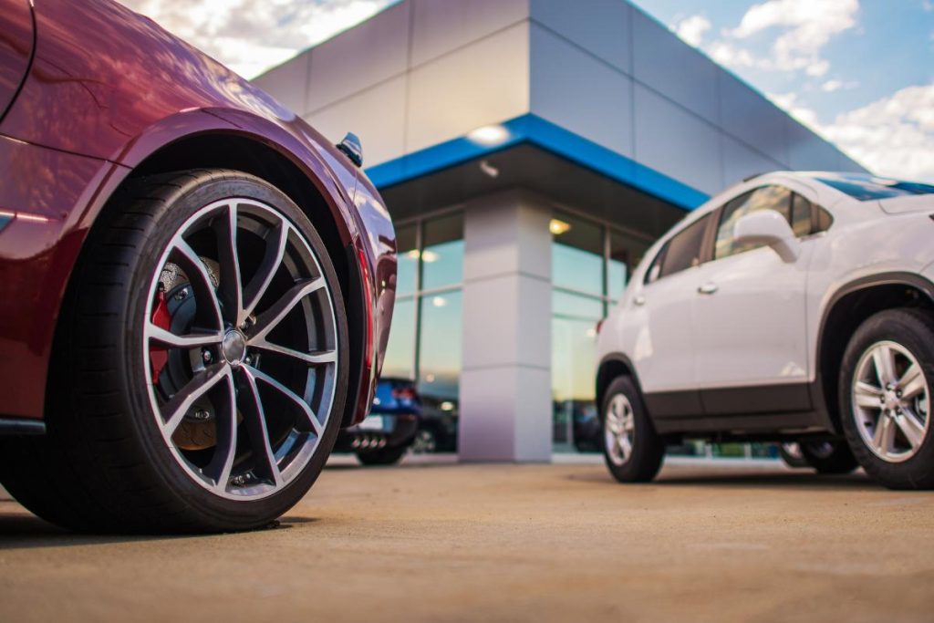 Suporte para estética automotiva (capa)